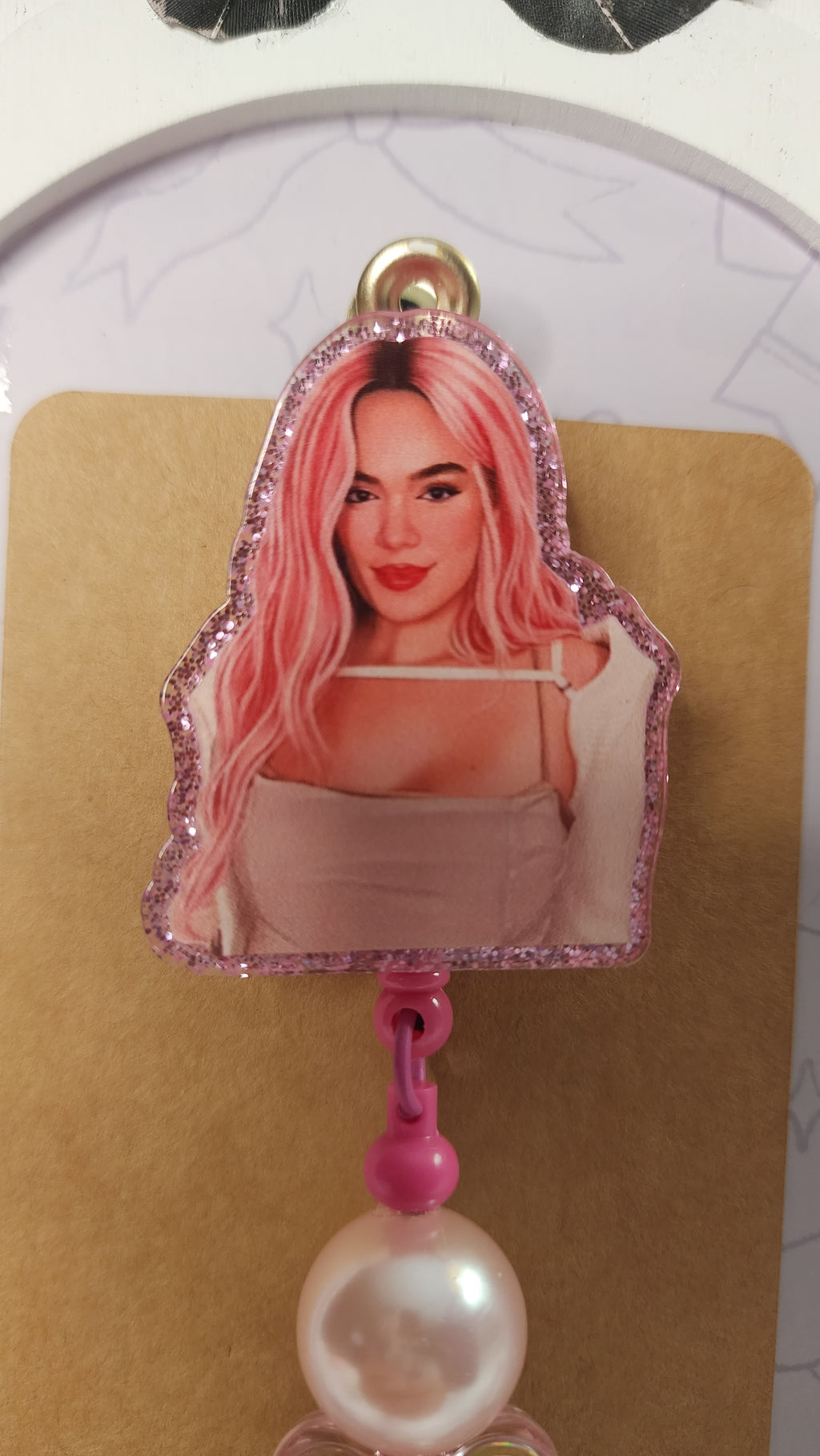 BICHOTA SEASON Badge Reel