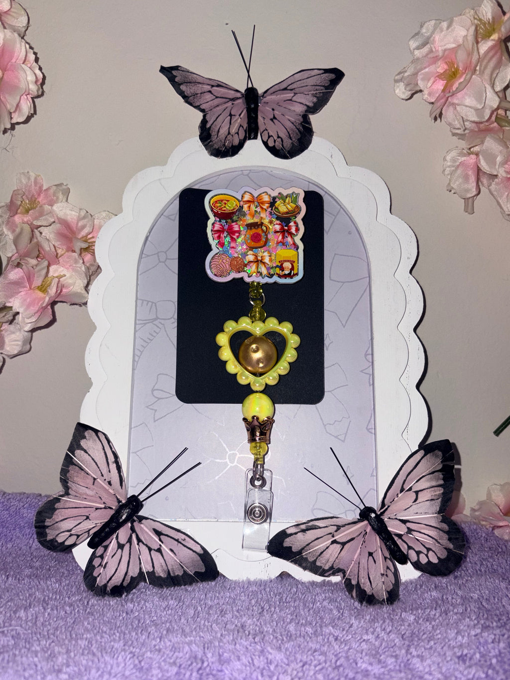 Mexican Food & Abuelita Shaker Beaded Badge Reel